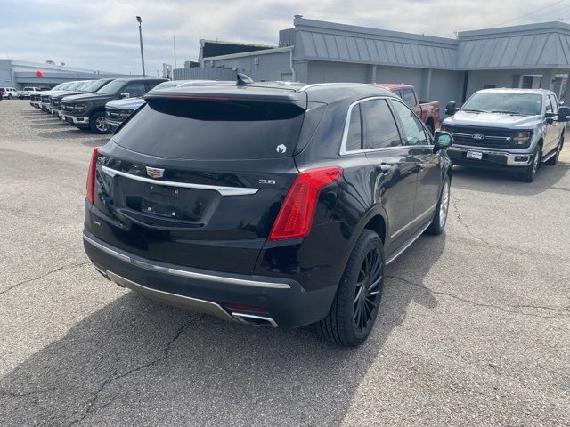 2017 Cadillac XT5 Platinum