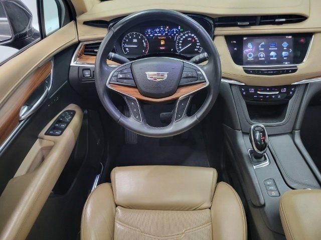 2017 Cadillac XT5 Platinum