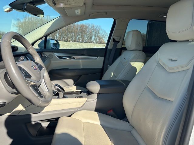 2017 Cadillac XT5 Premium Luxury