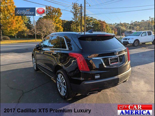 2017 Cadillac XT5 Premium Luxury