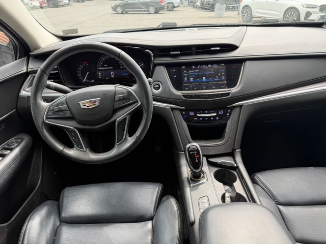 2017 Cadillac XT5 Premium Luxury