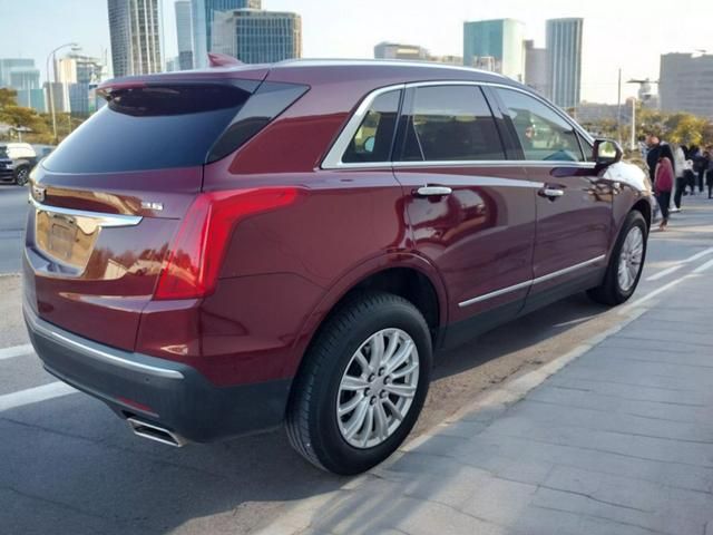 2017 Cadillac XT5 Base