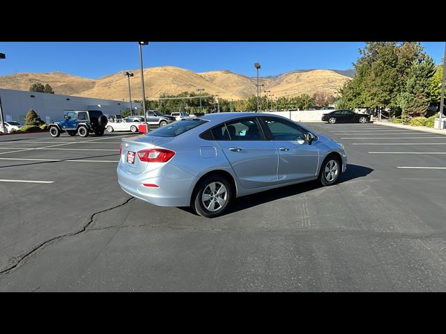 2017 Chevrolet Cruze LS