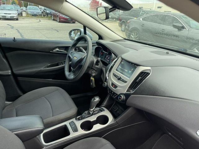 2017 Chevrolet Cruze LS