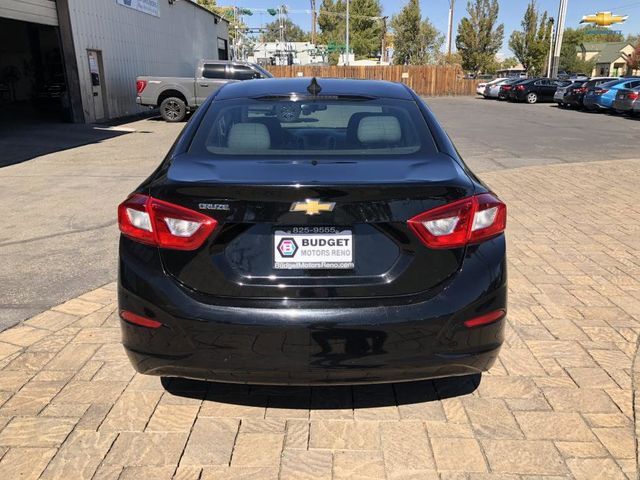 2017 Chevrolet Cruze LS