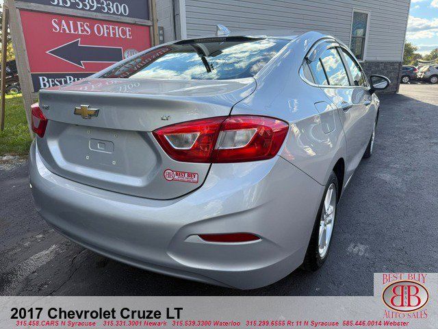 2017 Chevrolet Cruze LT