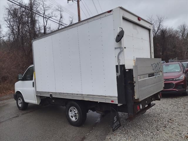 2017 Chevrolet Express Base