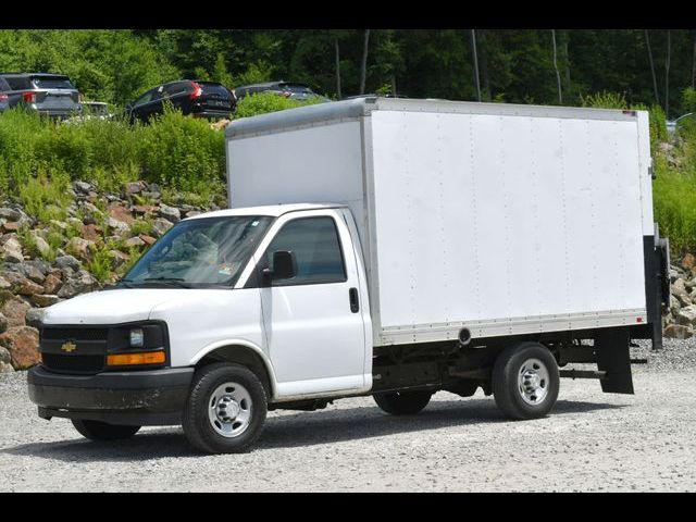 2017 Chevrolet Express Base