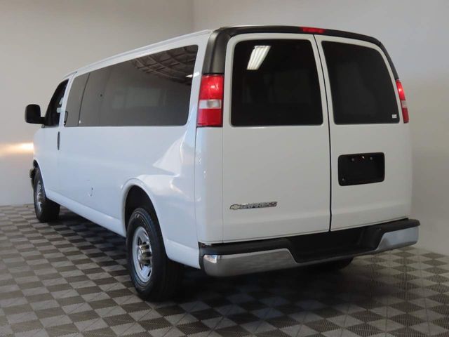 2017 Chevrolet Express LT