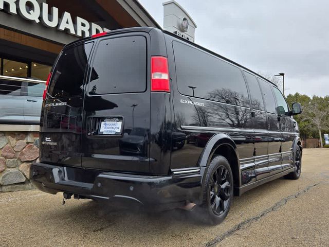 2017 Chevrolet Express Base