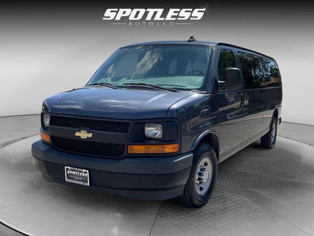 2017 Chevrolet Express LS