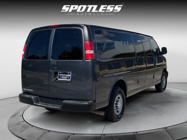 2017 Chevrolet Express LS