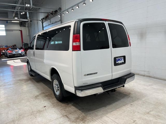 2017 Chevrolet Express LT