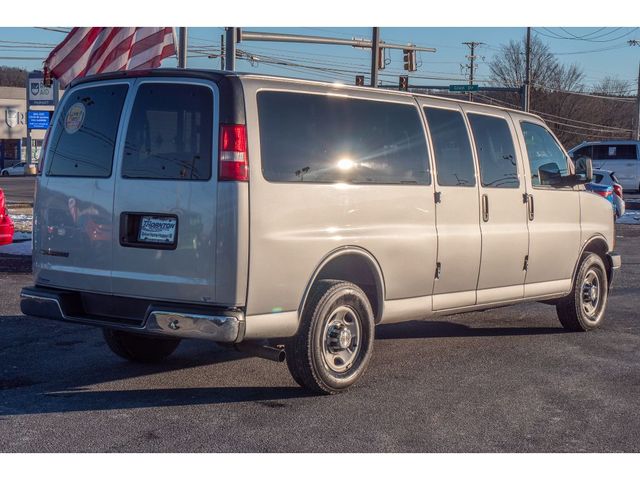 2017 Chevrolet Express LT