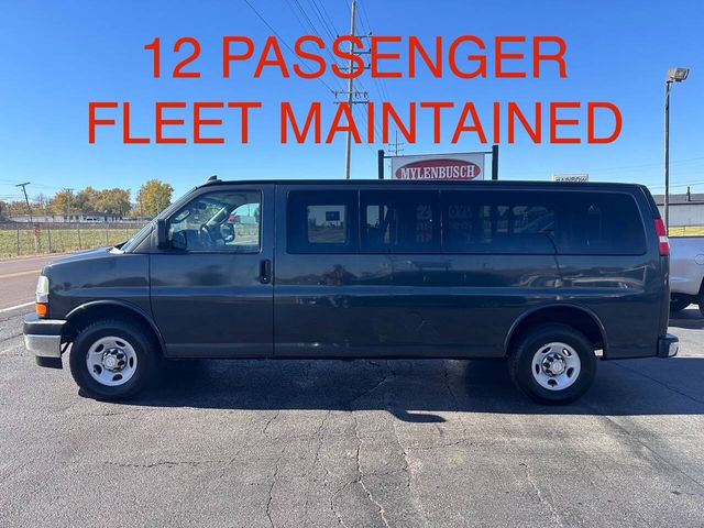 2017 Chevrolet Express LT