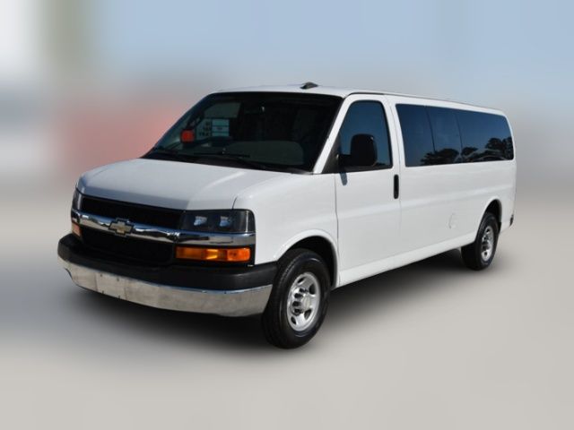 2017 Chevrolet Express LT