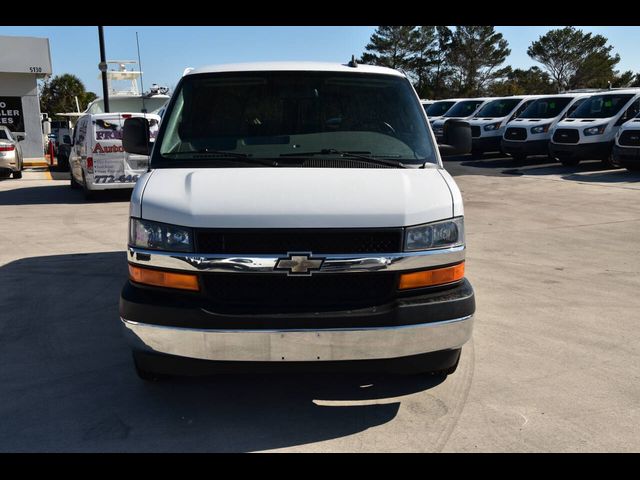 2017 Chevrolet Express LT