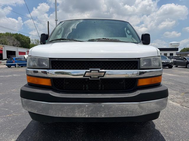 2017 Chevrolet Express LT