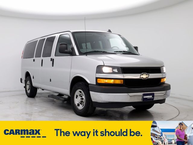 2017 Chevrolet Express LS