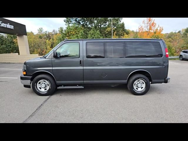 2017 Chevrolet Express LS