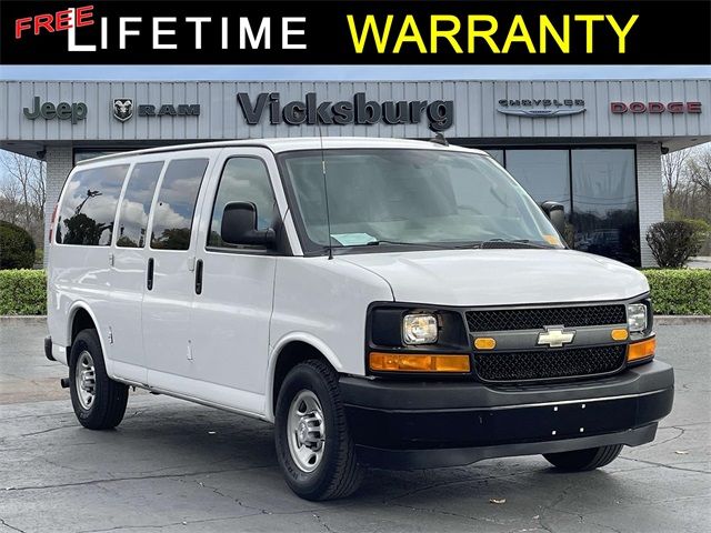 2017 Chevrolet Express LS