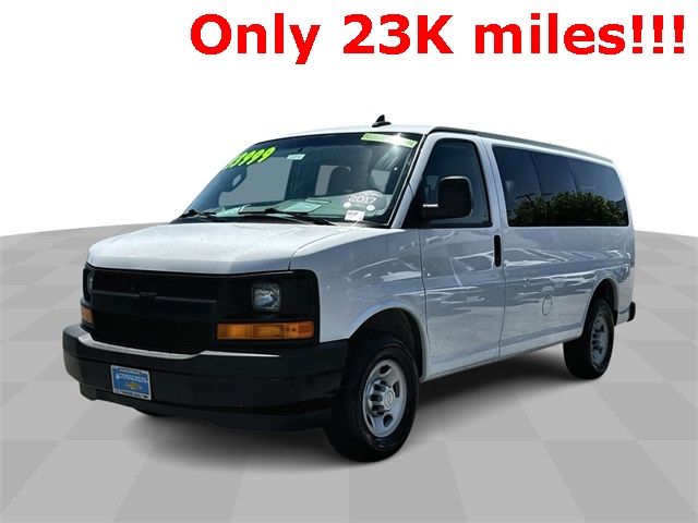 2017 Chevrolet Express LS