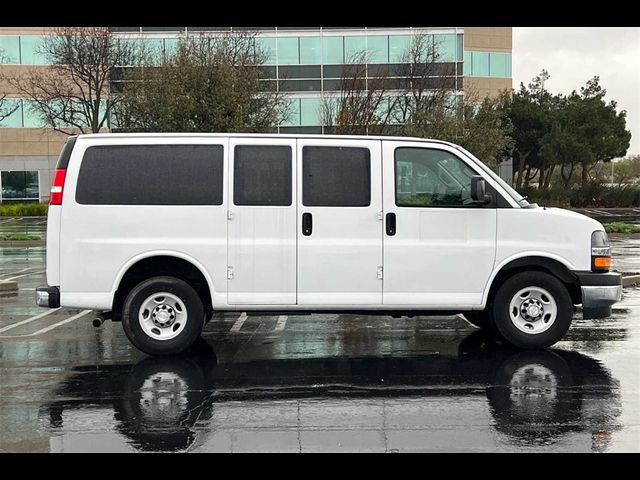 2017 Chevrolet Express LT