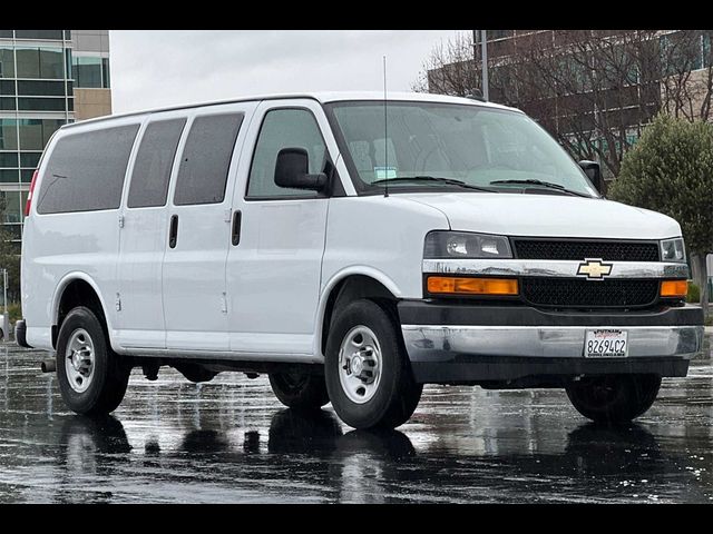 2017 Chevrolet Express LT