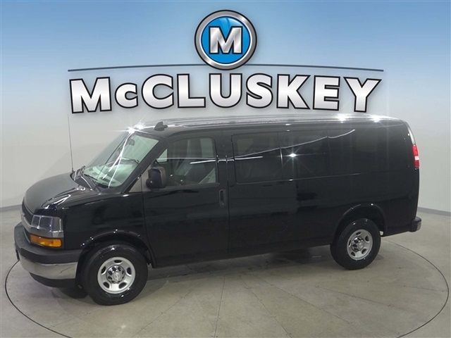 2017 Chevrolet Express LT