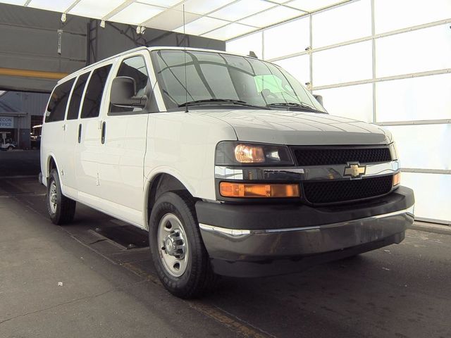 2017 Chevrolet Express LT