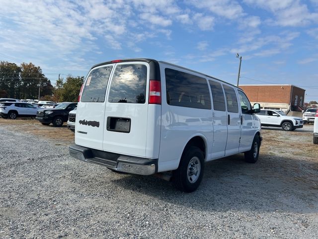 2017 Chevrolet Express LT