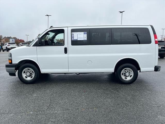 2017 Chevrolet Express LT