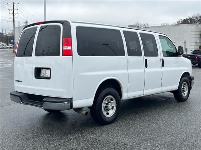 2017 Chevrolet Express LT