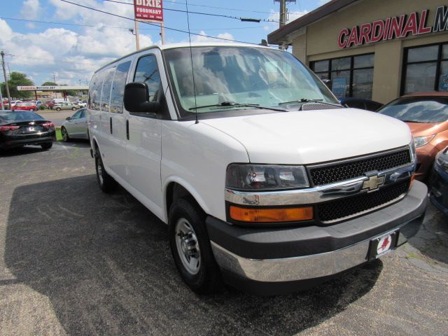 2017 Chevrolet Express LT