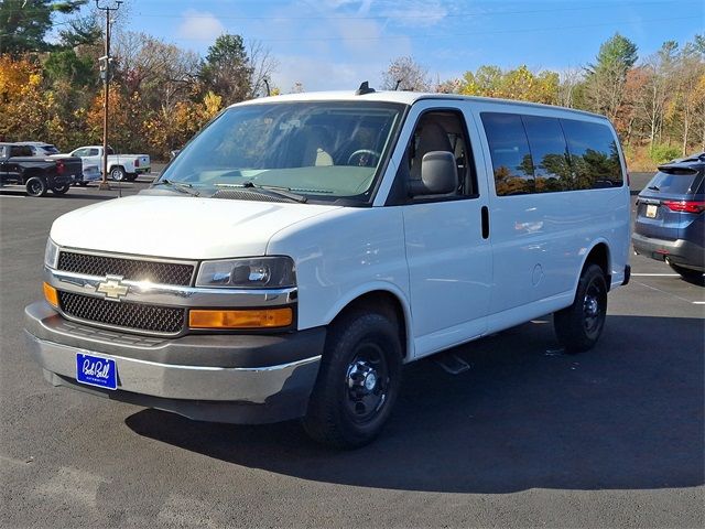 2017 Chevrolet Express LT