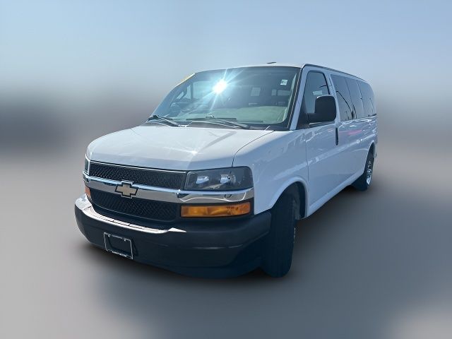 2017 Chevrolet Express LT