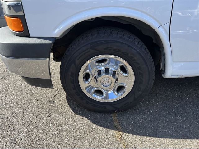 2017 Chevrolet Express LT