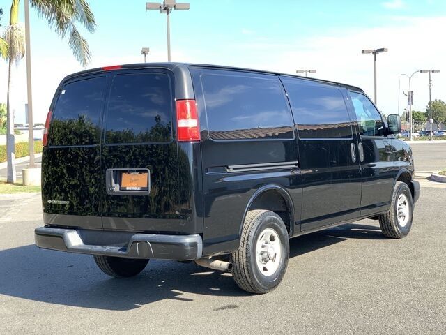 2017 Chevrolet Express Base