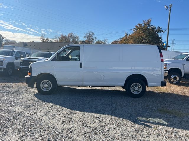 2017 Chevrolet Express Base