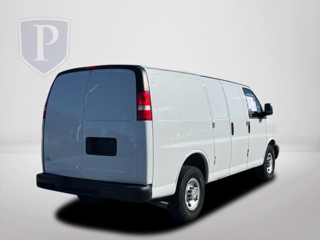 2017 Chevrolet Express Base