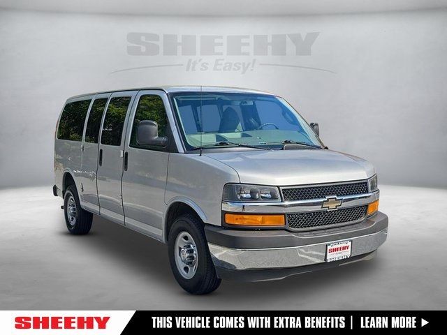 2017 Chevrolet Express Base