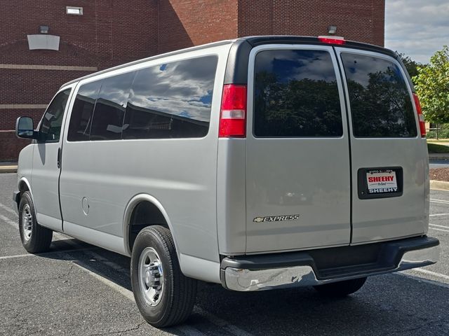 2017 Chevrolet Express Base