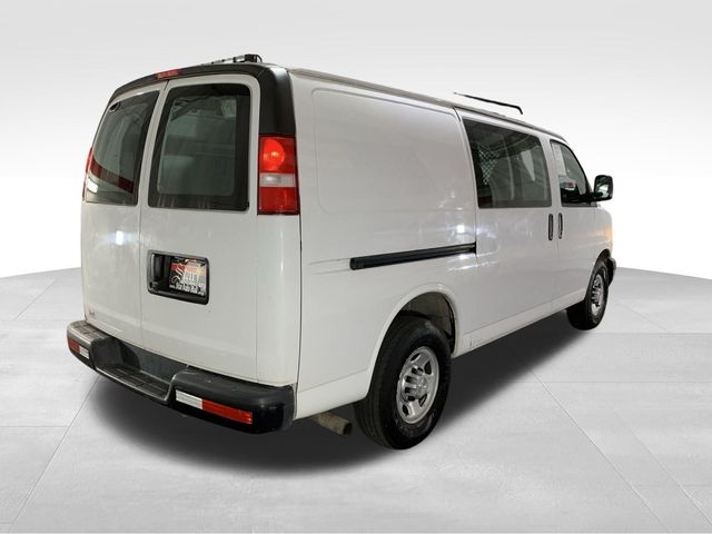 2017 Chevrolet Express Base