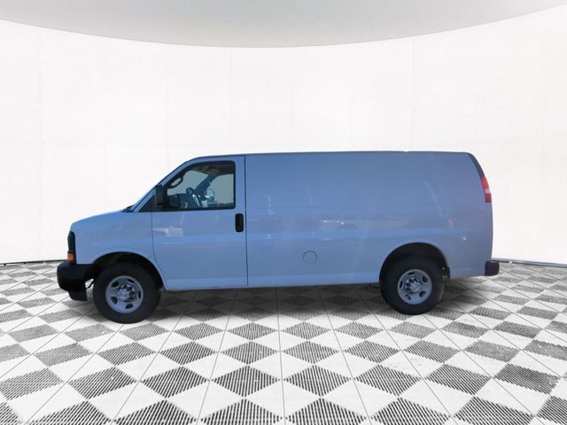 2017 Chevrolet Express Base