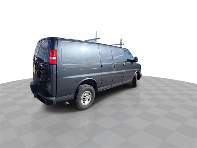 2017 Chevrolet Express Base