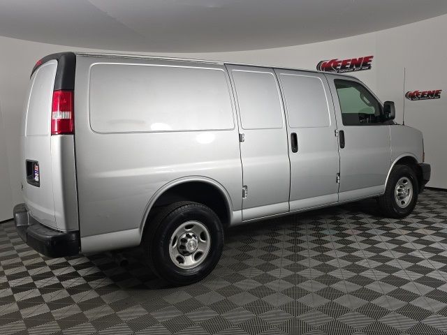 2017 Chevrolet Express Base