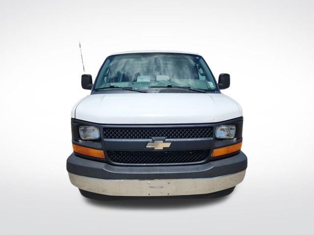 2017 Chevrolet Express Base