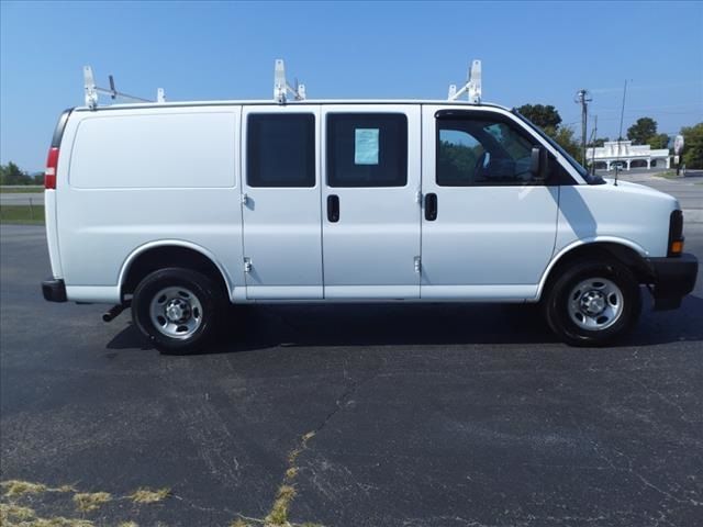 2017 Chevrolet Express Base