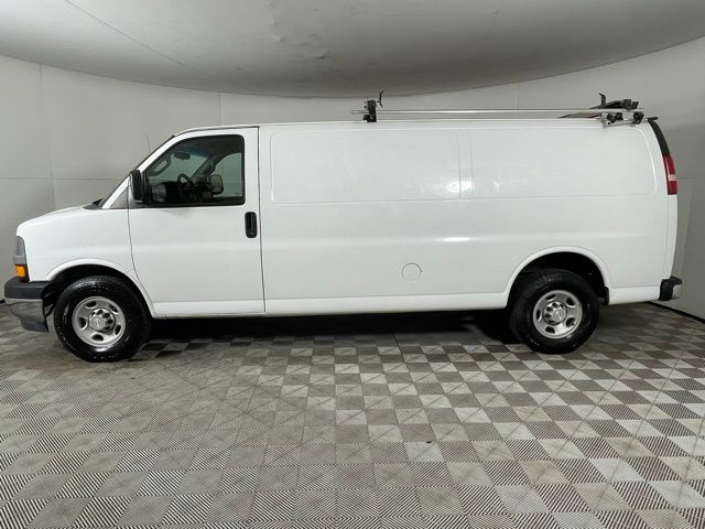 2017 Chevrolet Express Base