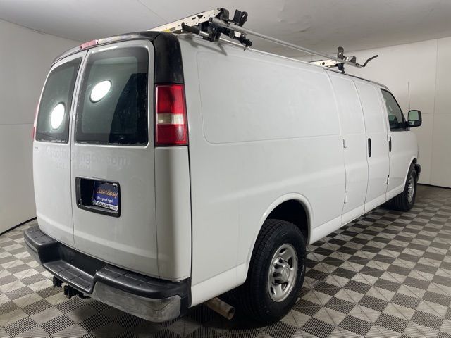 2017 Chevrolet Express Base